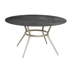Cane-Line Joy spisebord - Rundt - Ø144 - Stel: Taupe aluminium - Bordplade: Fossil sort - Nicehome.dk