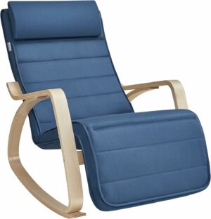 Gyngestol i birketræ med justerbar fodstøtte - blå hynde - Gyngestole > Gyngestole i træ og rattan - Daily-Living - Nicehome.dk